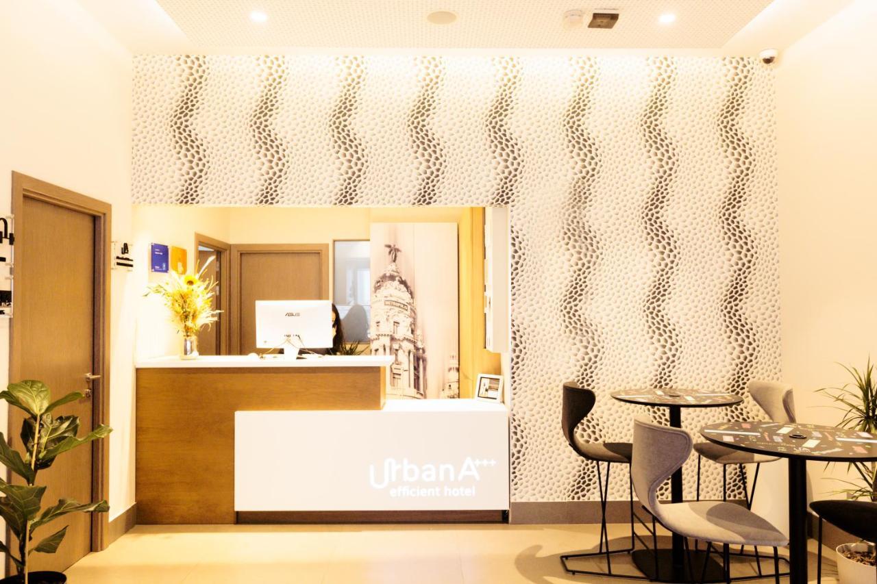 Urban A+++ Hotel Tres Cantos Exterior foto